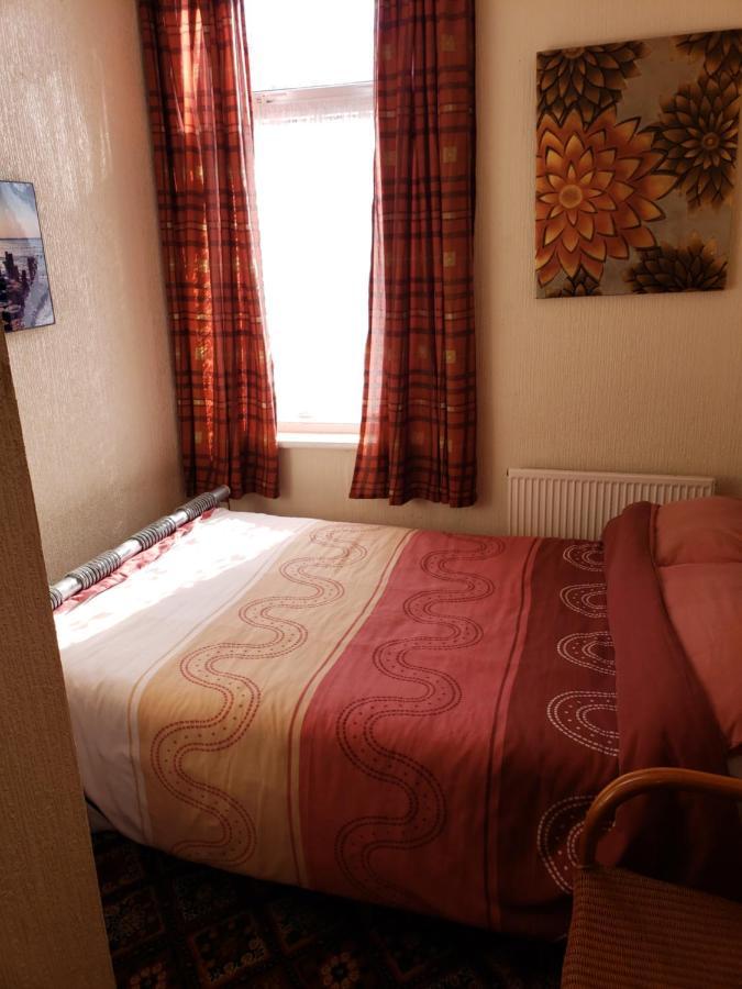 Fernlea Hotel Blackpool Exterior photo